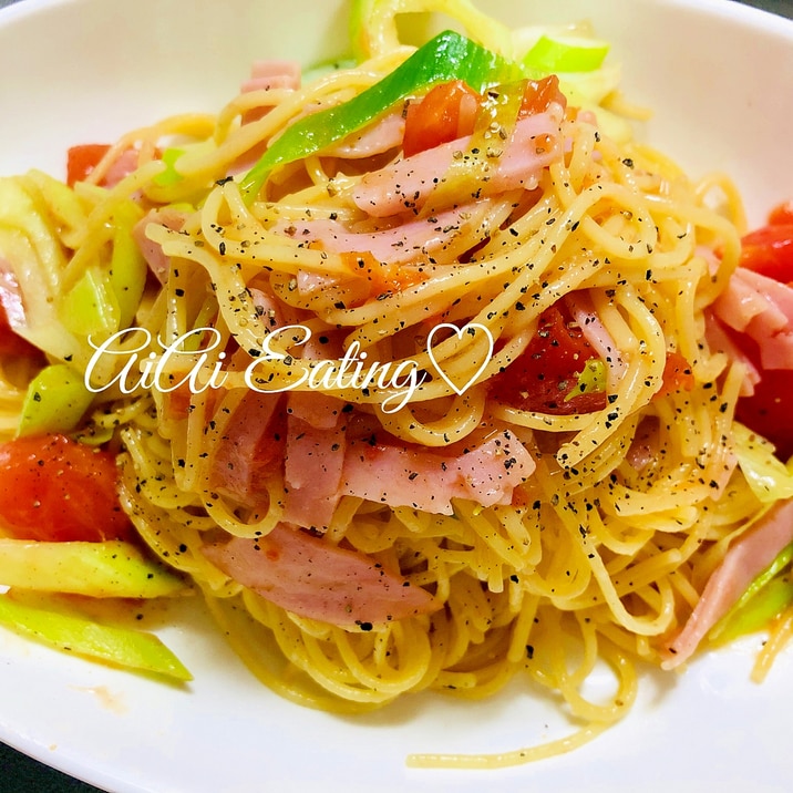 フライパン1つでランチにも 時短ペペロンチーノ レシピ 作り方 By あいあい 楽天レシピ